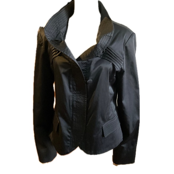 RED VALENTINO Black Satin Evening Jacket size 8 pristine - Picture 2 of 7